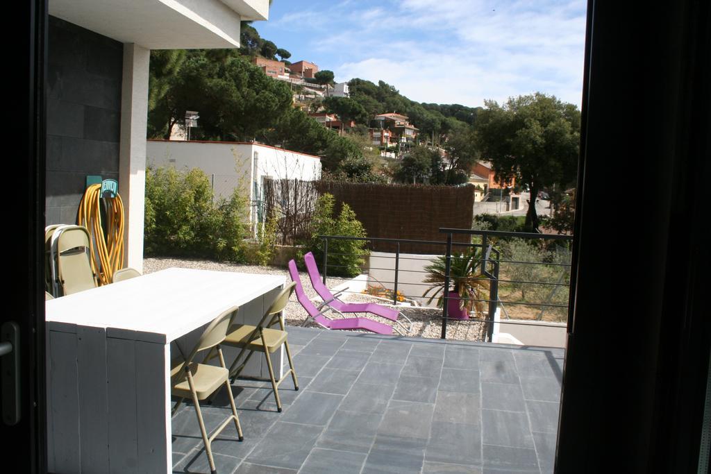 Casa Ceca De La Playa Y Barcelona, Con Piscina Climatizada Y Jacuzzi Villa Vallromanes Room photo